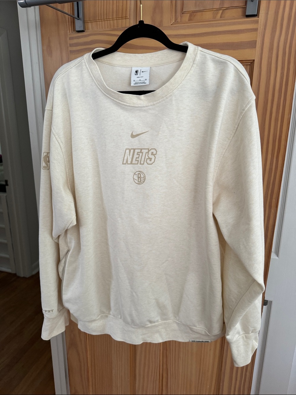 Nike Cream Brooklyn Nets Pullover Sweatshirt